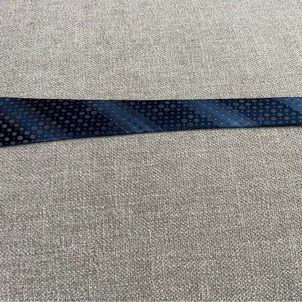 David Taylor Vintage Circle Dot Designed Silk Men’s Tie Professional Office Work